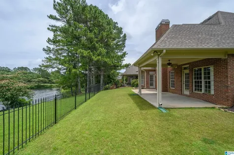 5927 Waterscape Pass Hoover AL 35244