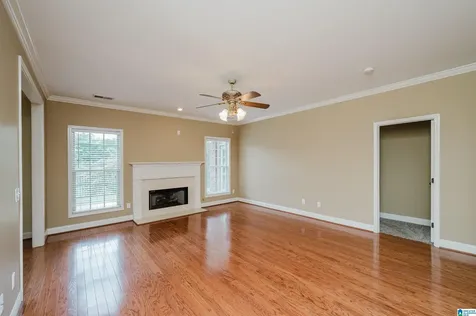 5927 Waterscape Pass Hoover AL 35244