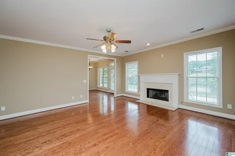 5927 Waterscape Pass Hoover AL 35244