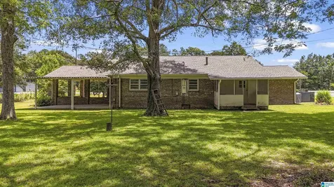 32807 Highway 31 Calera AL 35040