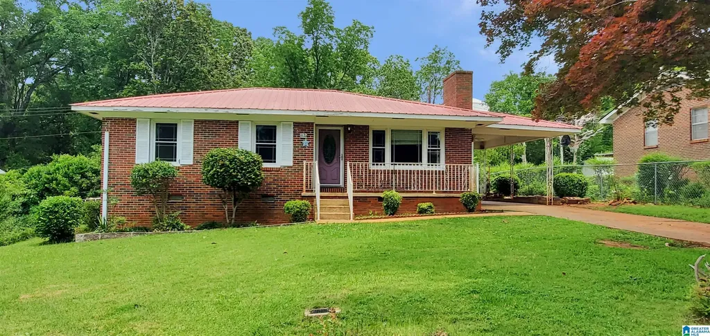 1121 Cook Drive Sylacauga AL 35150