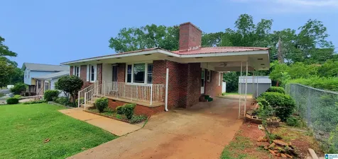1121 Cook Drive Sylacauga AL 35150