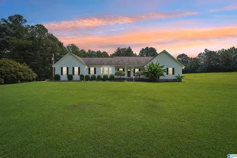 160 Dogwood Lane Holly Pond AL 35083