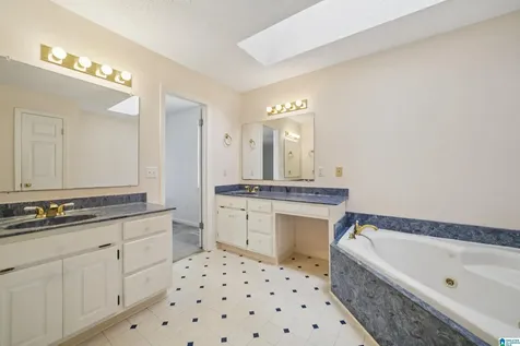 160 Dogwood Lane Holly Pond AL 35083