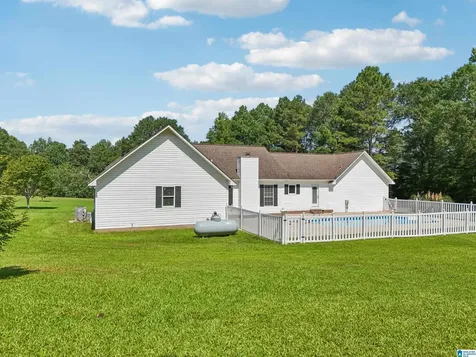 160 Dogwood Lane Holly Pond AL 35083