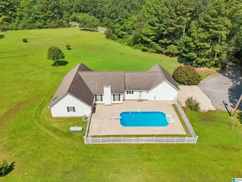 160 Dogwood Lane Holly Pond AL 35083