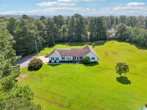 160 Dogwood Lane Holly Pond AL 35083