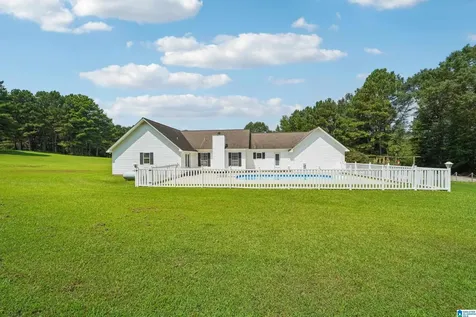 160 Dogwood Lane Holly Pond AL 35083