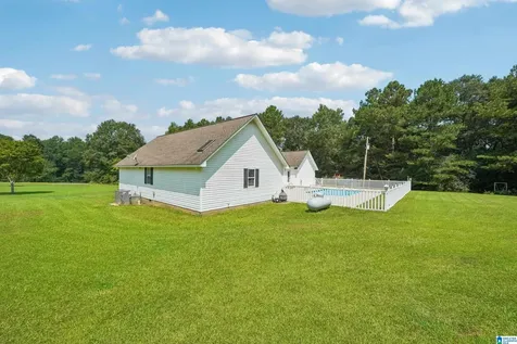 160 Dogwood Lane Holly Pond AL 35083