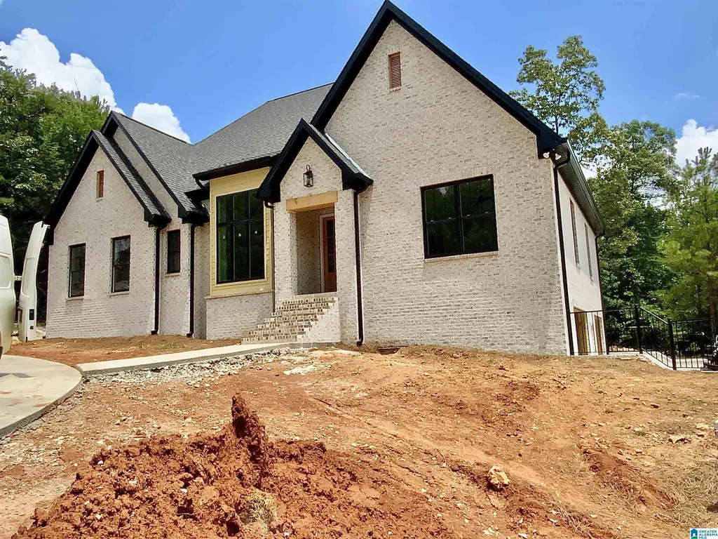 7200 Zander Way Trussville AL 35173