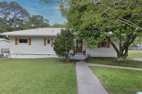 7617 Cedar Avenue Leeds AL 35094