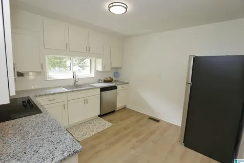 7617 Cedar Avenue Leeds AL 35094
