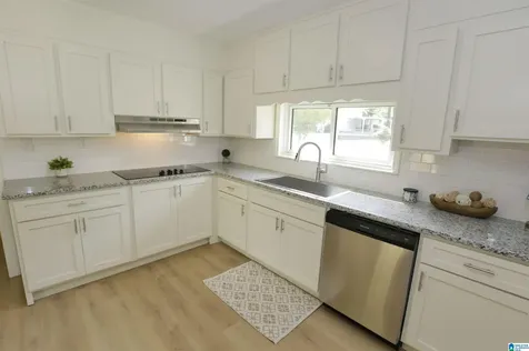 7617 Cedar Avenue Leeds AL 35094