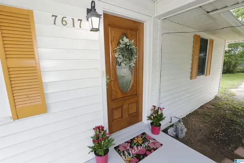 7617 Cedar Avenue Leeds AL 35094