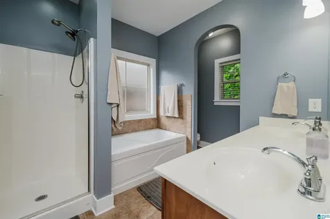 336 Kingston Circle Birmingham AL 35211