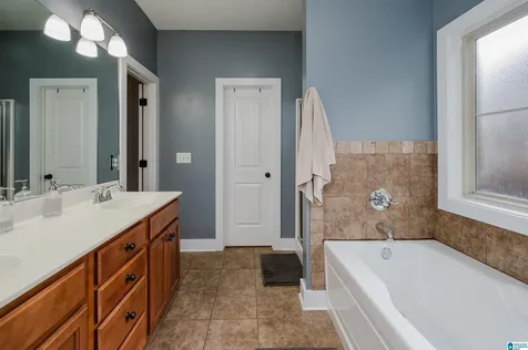 336 Kingston Circle Birmingham AL 35211