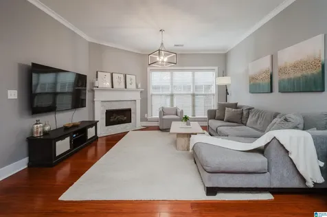 336 Kingston Circle Birmingham AL 35211
