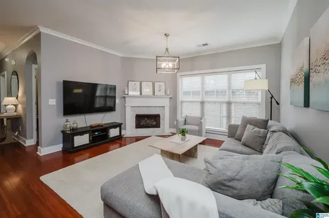 336 Kingston Circle Birmingham AL 35211