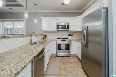 336 Kingston Circle Birmingham AL 35211