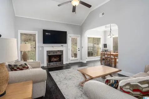 3899 Maggies Place Irondale AL 35210