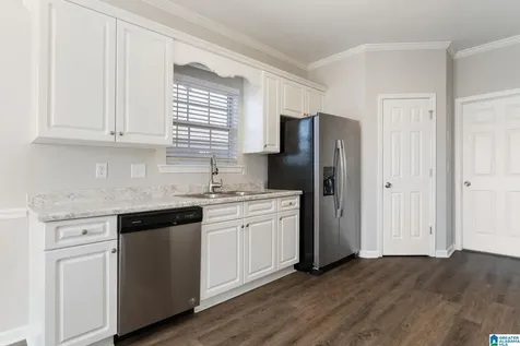 704 Waterford Lane Calera AL 35040