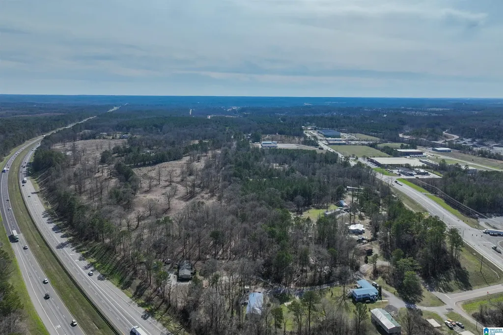 342 Highway 213 Calera AL 35040