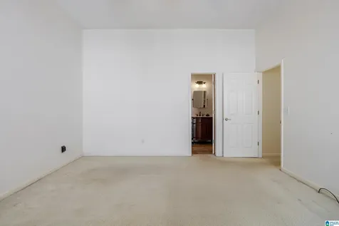 109 Stratford Circle Pelham AL 35124