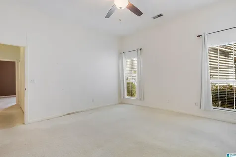 109 Stratford Circle Pelham AL 35124