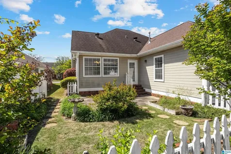 109 Stratford Circle Pelham AL 35124
