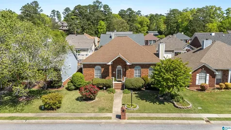 109 Stratford Circle Pelham AL 35124