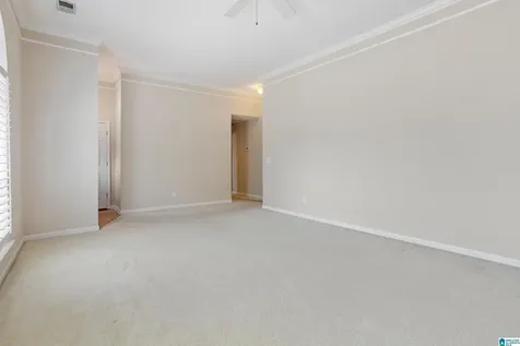 109 Stratford Circle Pelham AL 35124