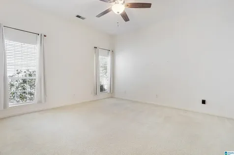 109 Stratford Circle Pelham AL 35124