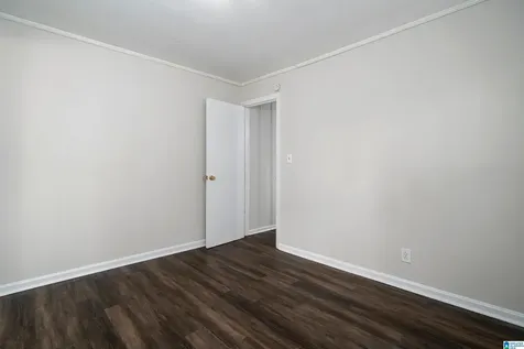 109 9th Court S Bessemer AL 35020