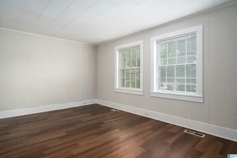 109 9th Court S Bessemer AL 35020