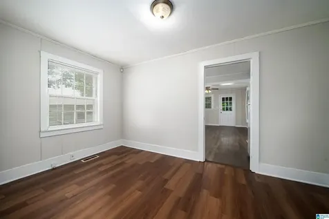 109 9th Court S Bessemer AL 35020