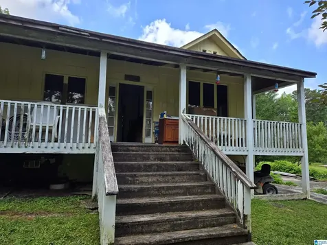 2412 Fluker Drive Bessemer AL 35022