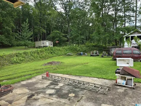 2412 Fluker Drive Bessemer AL 35022
