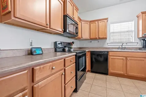 5908 Ridgeline Drive Bessemer AL 35022