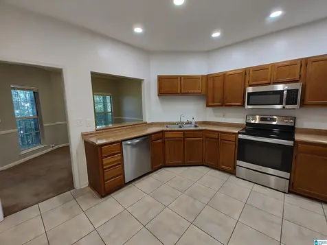 2010 Waterford Place Hoover AL 35244