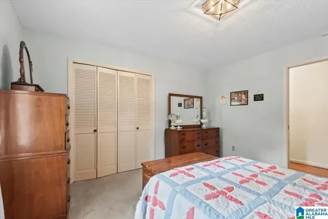 520 Roebuck Forest Drive Birmingham AL 35206
