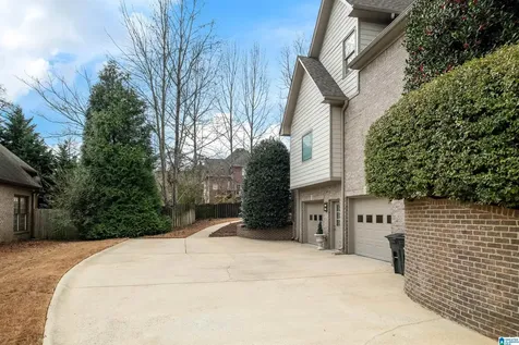 2015 Knollwood Place Birmingham AL 35242