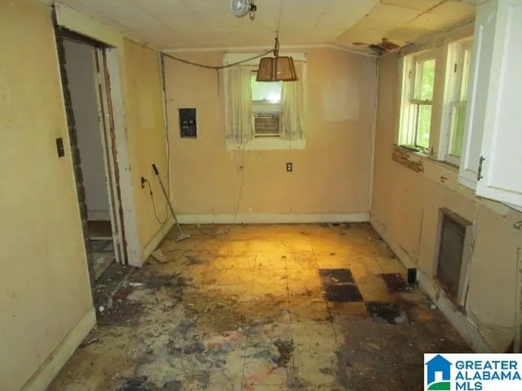 228 Kyser Avenue Bessemer AL 35020