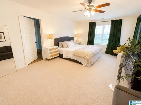 1096 Gadwall Drive Alabaster AL 35007