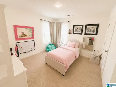 1096 Gadwall Drive Alabaster AL 35007
