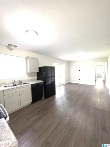 305 Glen Crest Drive Fairfield AL 35064