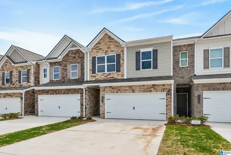 4530 Village Springs Square Fultondale AL 35068
