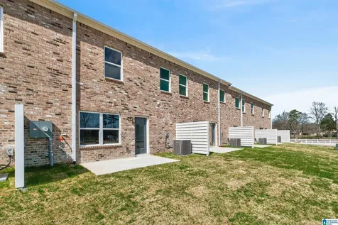 4530 Village Springs Square Fultondale AL 35068