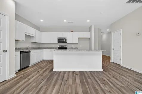 4530 Village Springs Square Fultondale AL 35068