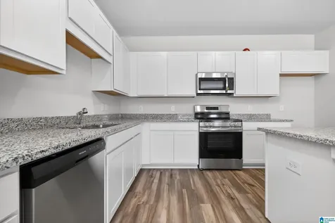 4530 Village Springs Square Fultondale AL 35068