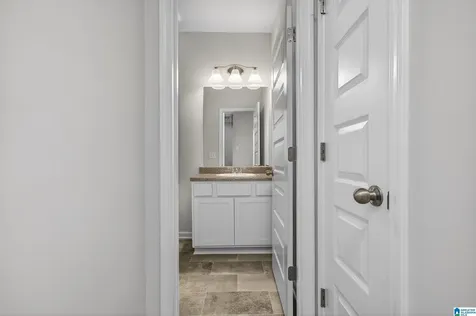 4532 Village Springs Square Fultondale AL 35068